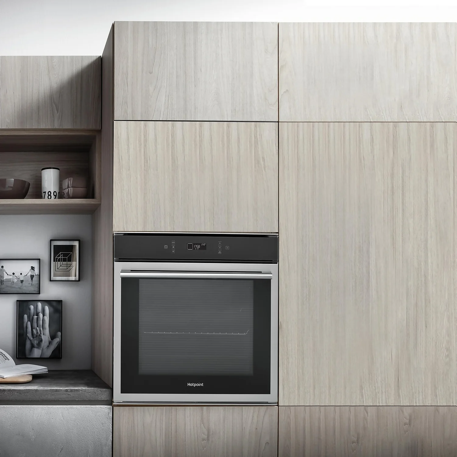 Hotpoint Class 6 SI6874SPIX Built In Electric Single Oven - Stainless Steel 2 Hotpoint Class 6 SI6874SPIX Built In Electric Single Oven - Stainless Steel - Image 2